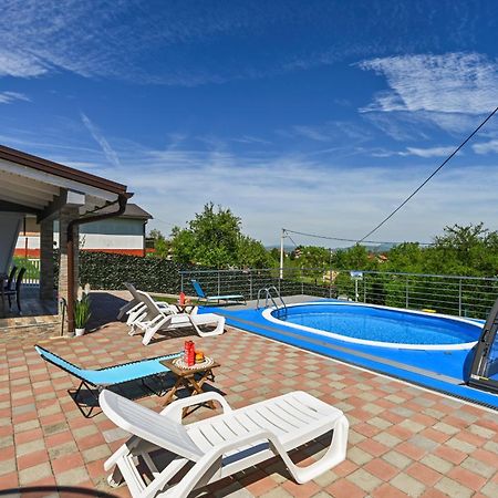 Cvetkova Hiza Sa Jacuzzijem Villa Tuheljske Toplice Exterior photo