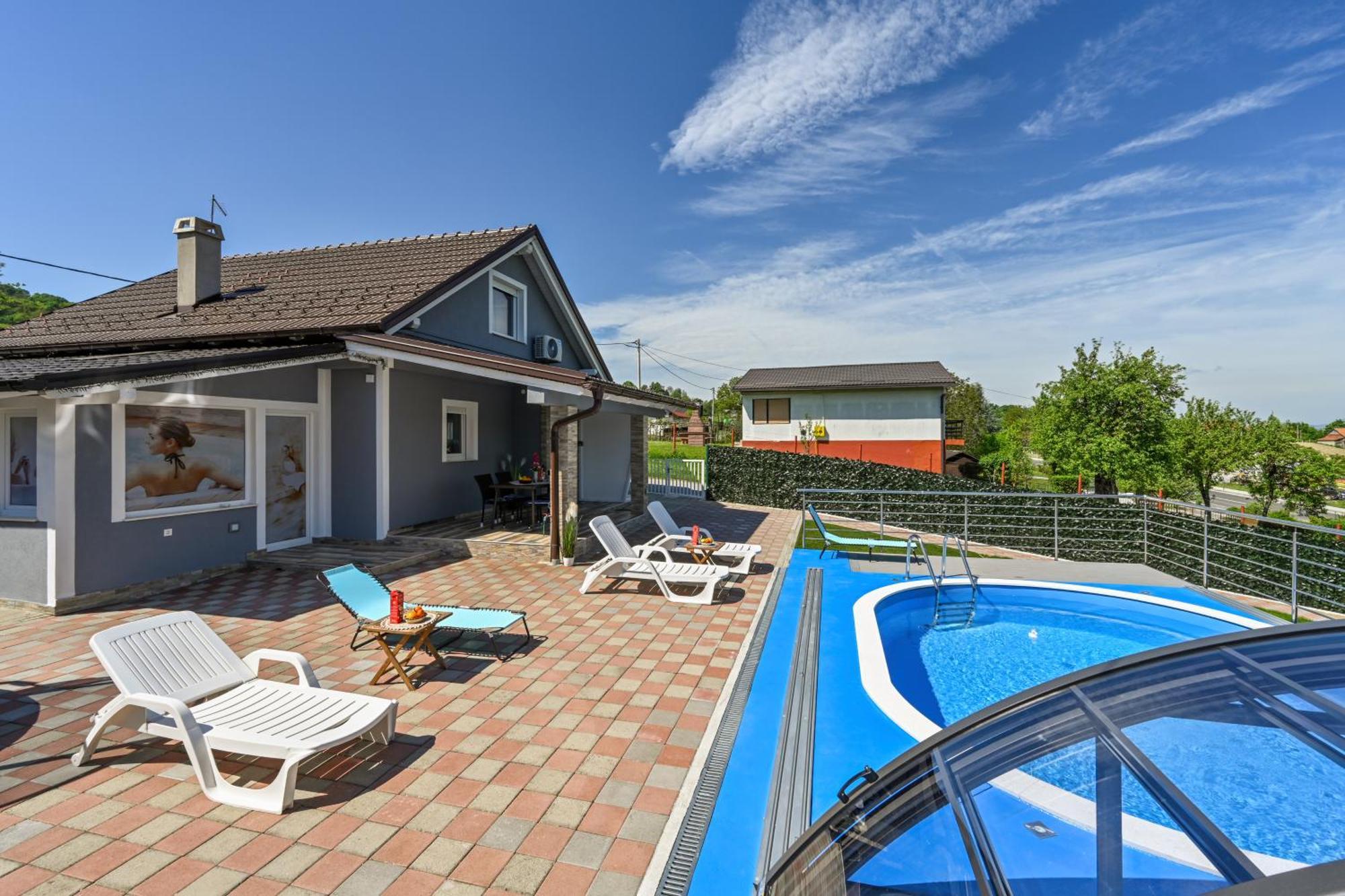 Cvetkova Hiza Sa Jacuzzijem Villa Tuheljske Toplice Exterior photo
